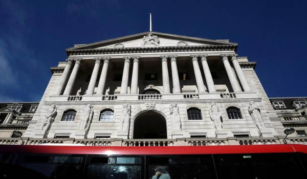 Big int’l banks preparing to leave UK