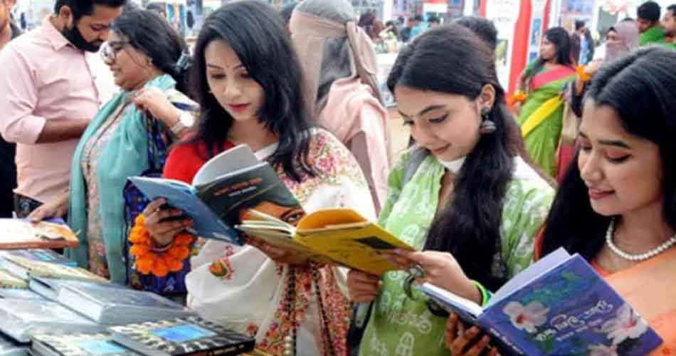 সোহরাওয়ার্দী উদ্যানেই হবে বইমেলা: সংস্কৃতি উপদেষ্টা