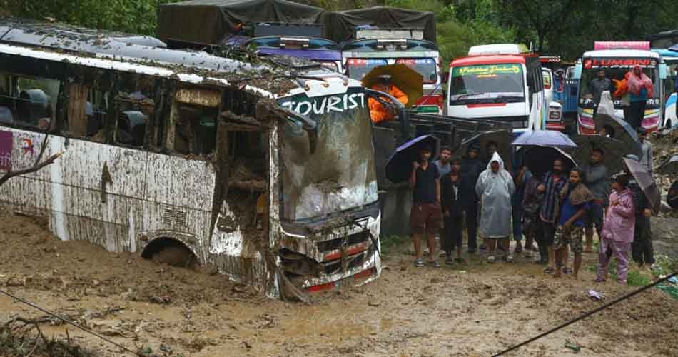 অবিরাম বৃষ্টিতে নেপালে ভয়াবহ বন্যা, নিহত ১১২