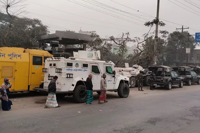 গাজীপুরে বেক্সিমকো কারখানা এলাকা এখন শান্ত