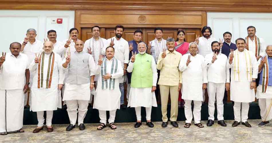 নতুন সরকার গঠন: জোট সঙ্গীদের সমর্থন পেলেন নরেন্দ্র মোদি