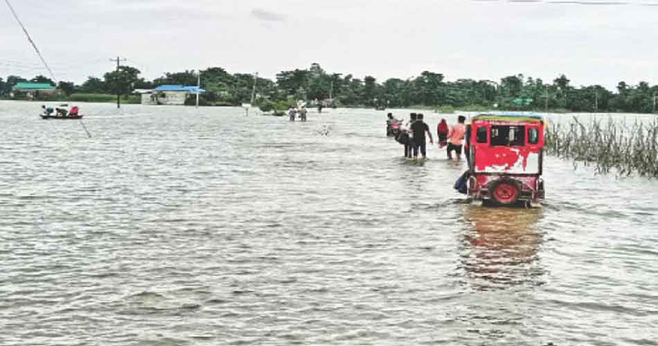 ছয় জেলায় নষ্ট হয়েছে ২২,২৫০ হেক্টর জমির ফসল